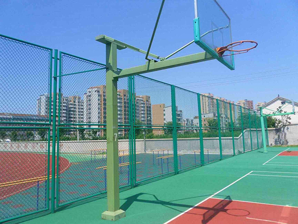 球场护栏